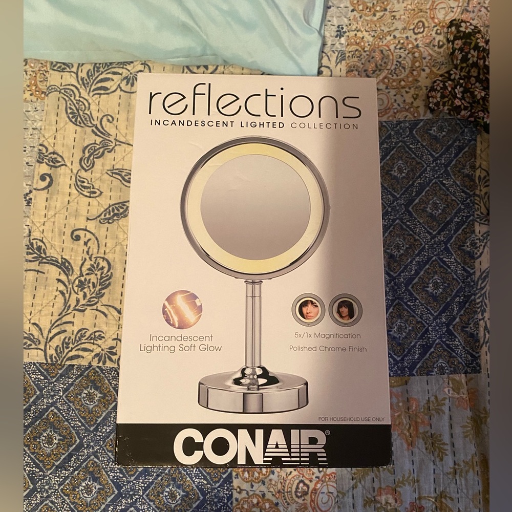 brand new in the box conair makeup mirror